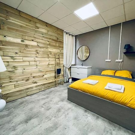 Le Cocon De Sasha - Hyper Centre - Full Climatisation - Proche Gare - 1 Chambre - Canape Convertible - Gere Par Presta-Zen'Services Verdun-sur-Meuse Luaran gambar